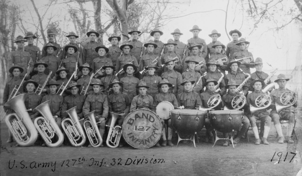 WW1 photo of German military band
